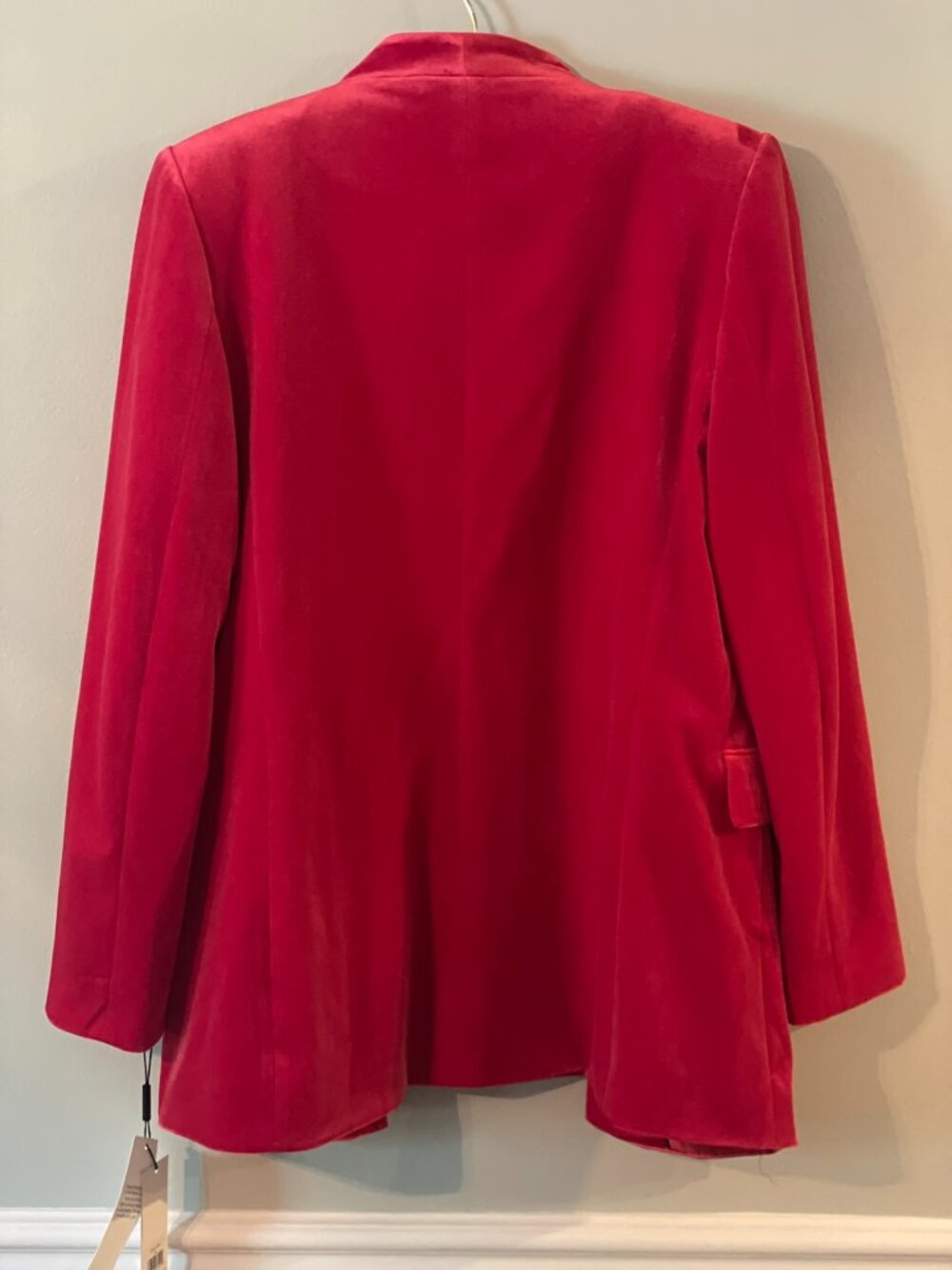 Calvin Klein Red Velvet Tuxedo Jacket Women's Size 10 NWT - Picture 2 of 8